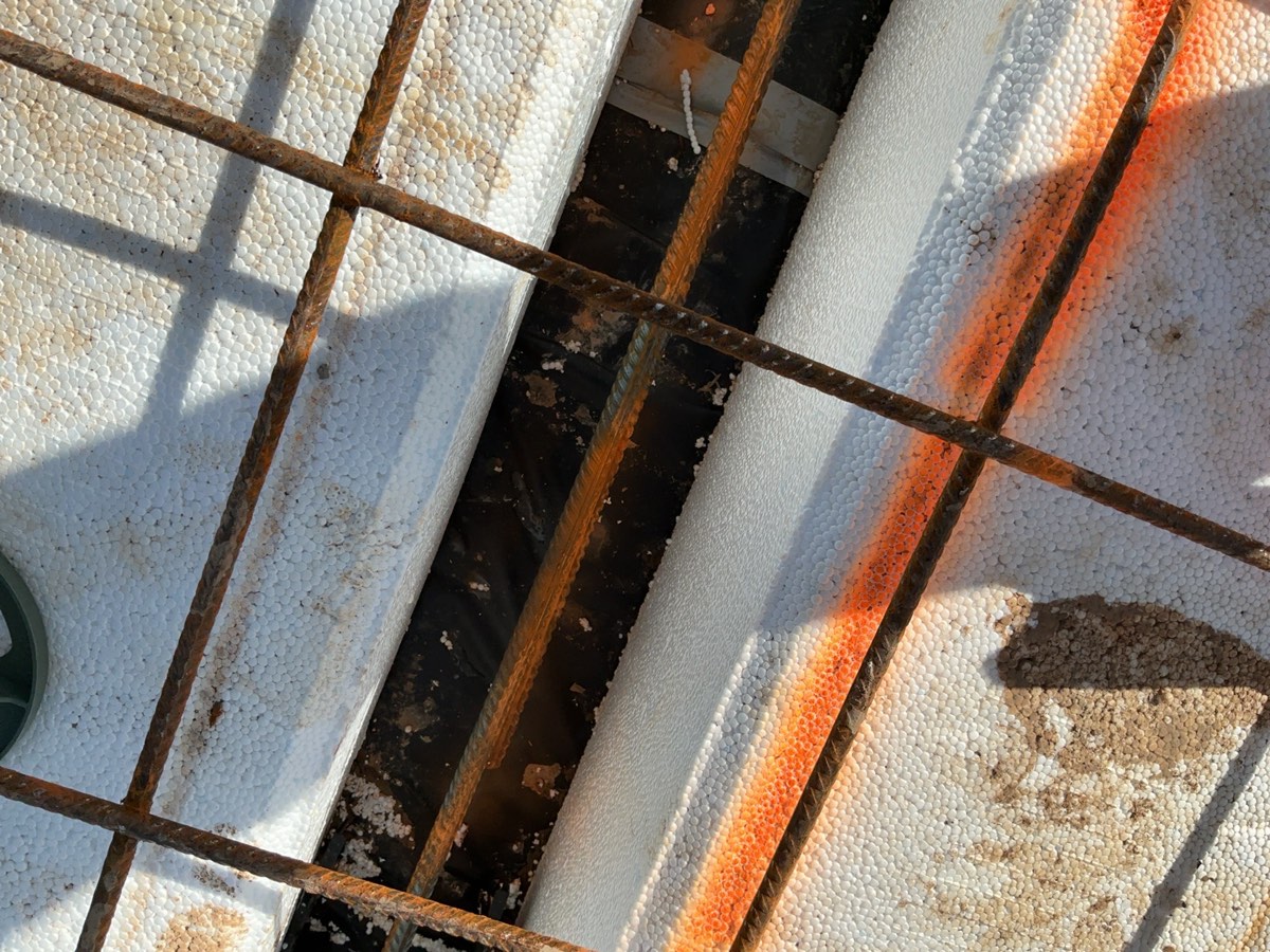 Insufficient reinforcement fixing, recorded during a slab pre-pour inspection in Leppington